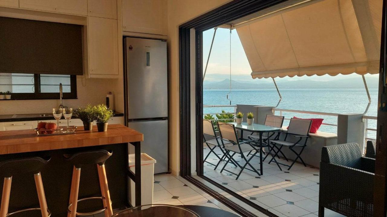 Bay Apartment *